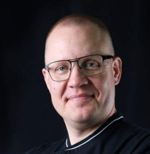 Гончаров Денис Алексеевич